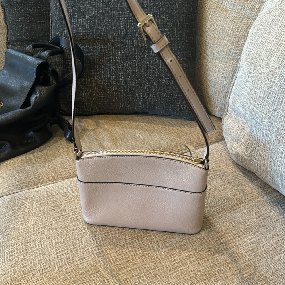Kate Spade Beige Crossbody Bag - Picture 5 of 8
